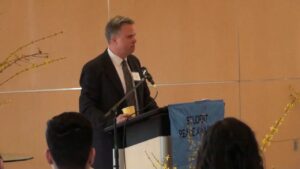 David Swanson Addresses the 2019 Recipients of the Student Peace Awards of Fairfax County