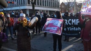 World BEYOND War Montreal Chapter Demonstrates in Solidarity with Wet’suwet’en